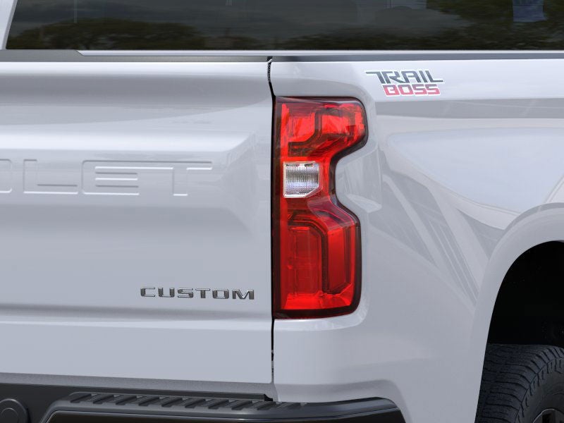 2026 Chevrolet Silverado 1500 Crew Cab Short Box 4-Wheel Drive Custom Trail Boss