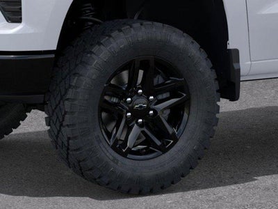 2026 Chevrolet Silverado 1500 Crew Cab Short Box 4-Wheel Drive Custom Trail Boss