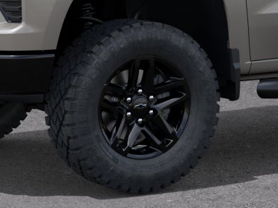 2026 Chevrolet Silverado 1500 Crew Cab Short Box 4-Wheel Drive Custom Trail Boss