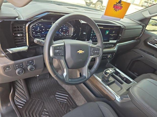 2025 Chevrolet Silverado 1500 LT - Photo 12