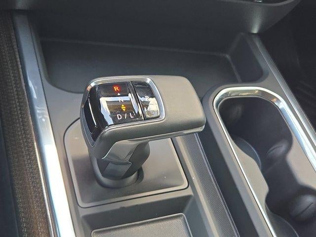 2025 Chevrolet Silverado 1500 LT - Photo 15