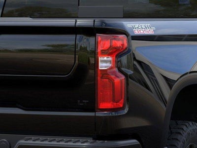 2026 Chevrolet Silverado 1500 Crew Cab Short Box 4-Wheel Drive LT Trail Boss