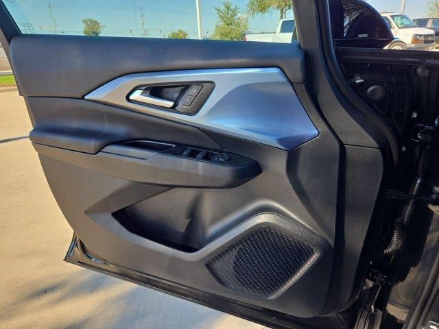 2024 Chevrolet Equinox EV LT - Photo 11