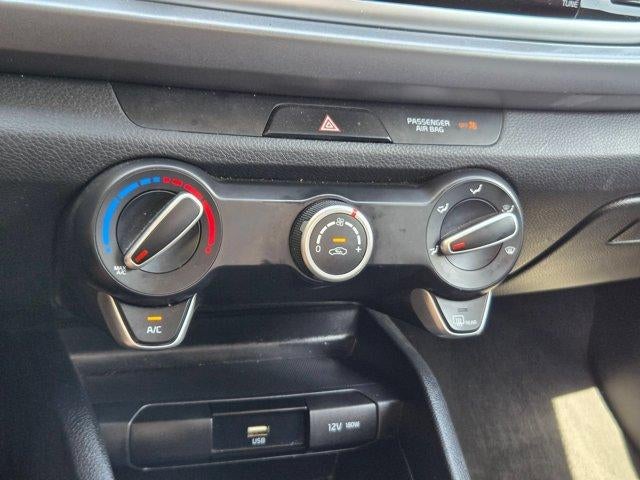 2022 Kia Rio LX