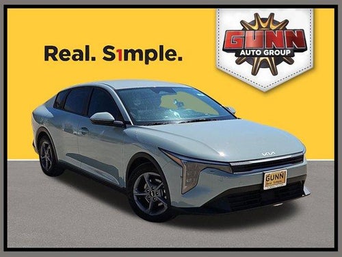 2025 Kia K4 LXS