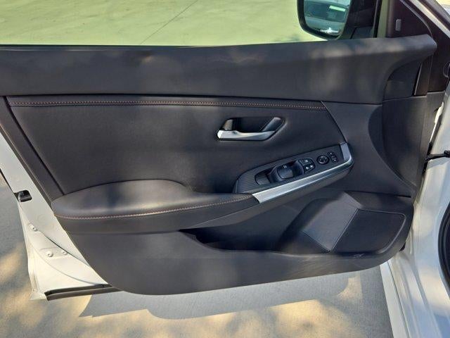 2022 Nissan Sentra SR - Photo 11