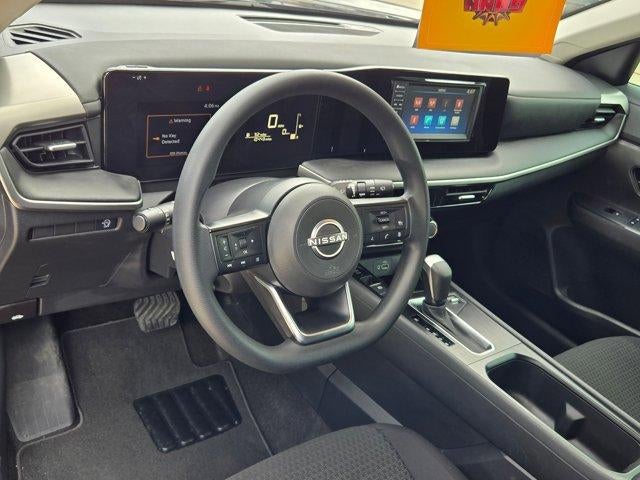 2025 Nissan Kicks S FWD