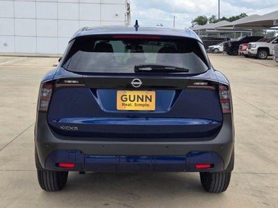 2025 Nissan Kicks S FWD