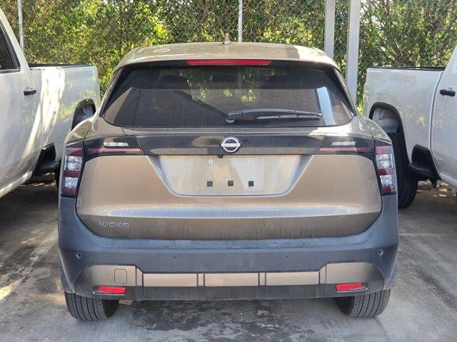 2025 Nissan Kicks SV FWD