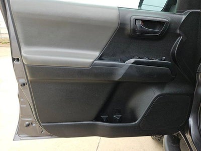 2022 Toyota Tacoma 2WD SR