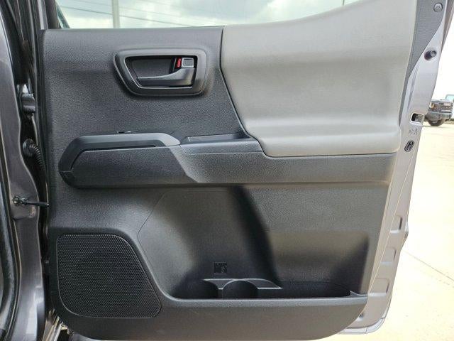 2022 Toyota Tacoma 2WD SR