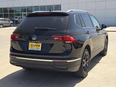 2024 Volkswagen Tiguan 2.0T SE