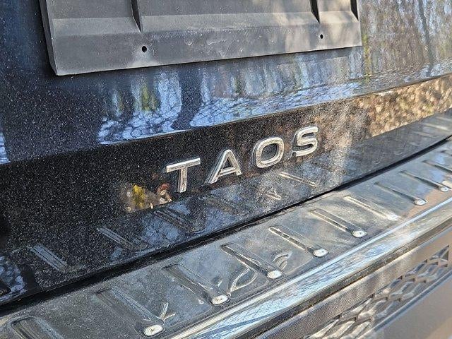 2023 Volkswagen Taos Base