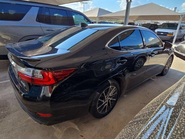 2018 Lexus ES 