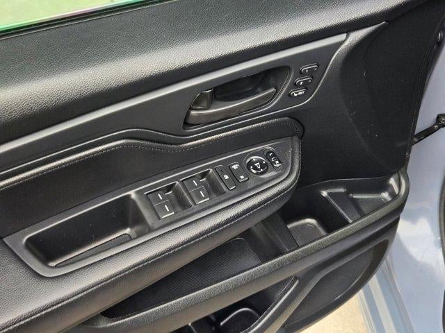 2023 Honda Odyssey Base