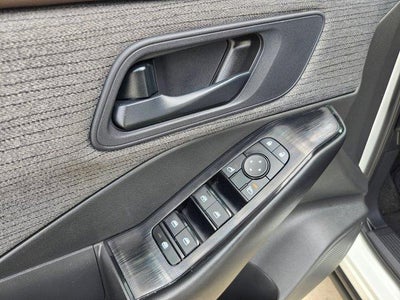 2023 Nissan Rogue S FWD