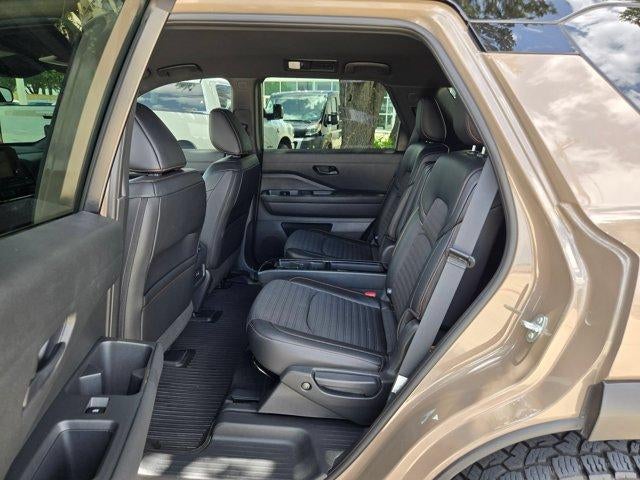 2024 Nissan Pathfinder Rock Creek 4WD