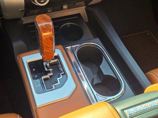 2019 Toyota Tundra 2WD SR5