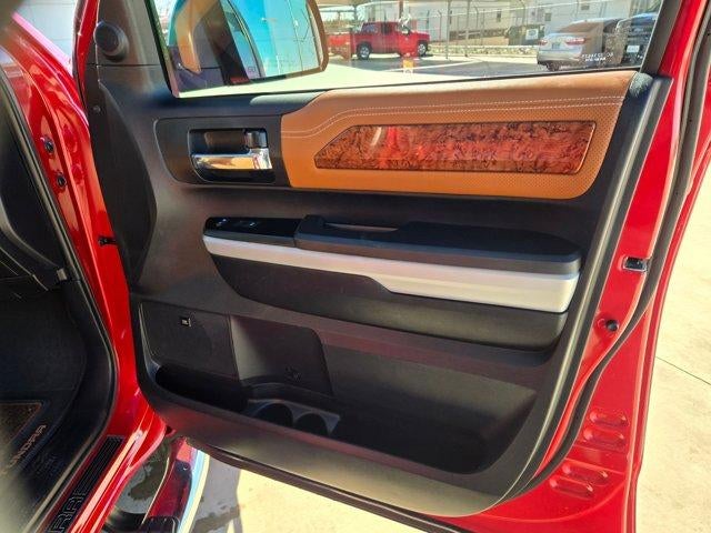 2019 Toyota Tundra 2WD SR5