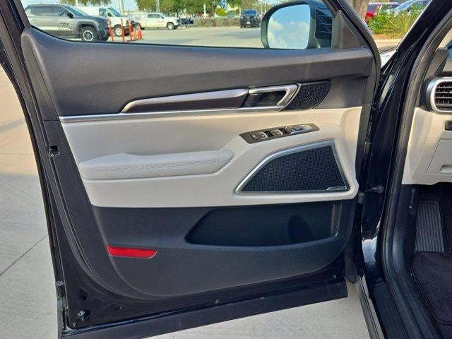 2023 Kia Telluride S - Photo 11