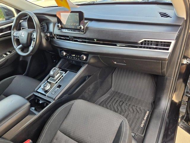 2023 Mitsubishi Outlander ES 2.5 2WD