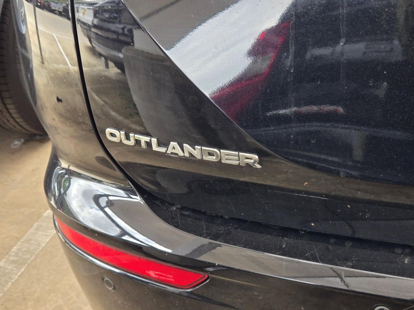 2023 Mitsubishi Outlander ES 2.5 2WD