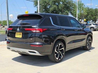 2023 Mitsubishi Outlander SE 2.5 2WD