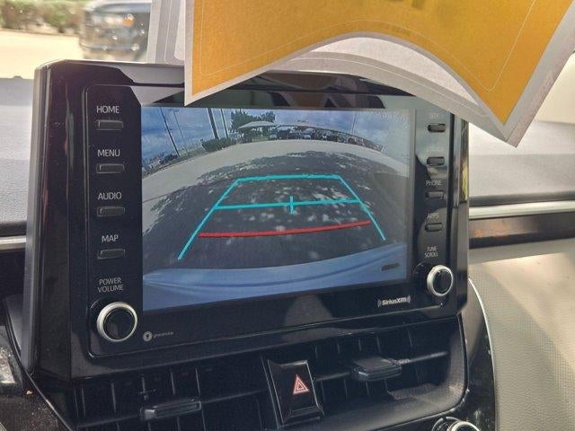2022 Toyota Corolla LE - Photo 16