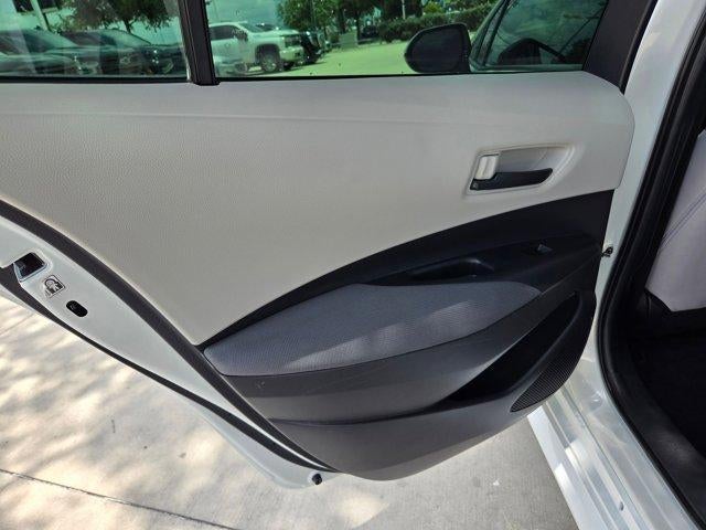 2022 Toyota Corolla LE - Photo 21