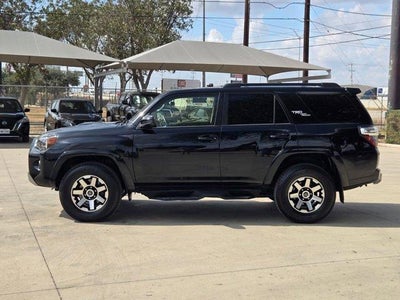 2022 Toyota 4Runner TRD Off Road