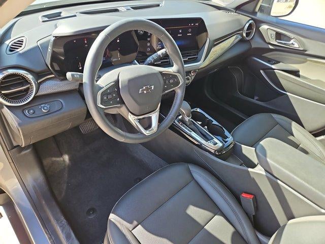 2025 Chevrolet Trax Base