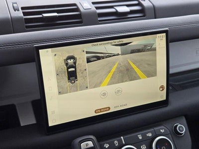 2025 Land Rover Defender 110 P300