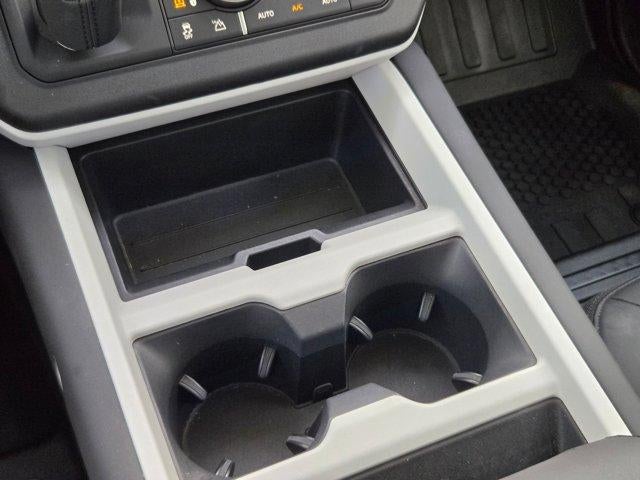 2025 Land Rover Defender 110 P300