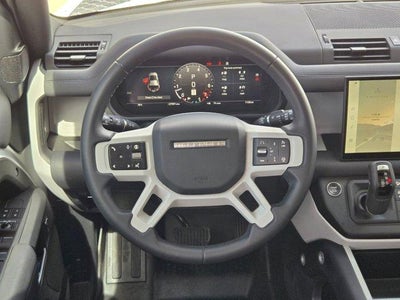 2025 Land Rover Defender 110 P300