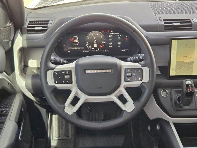 2025 Land Rover Defender 110 P300