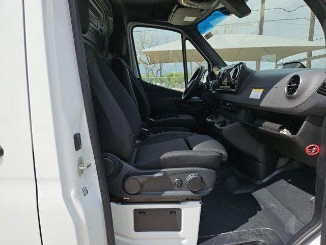 2025 Mercedes-Benz Sprinter 2500 Base