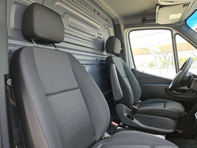 2025 Mercedes-Benz Sprinter 2500 Base