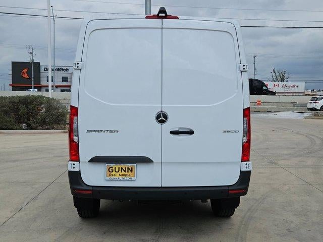 2025 Mercedes-Benz Sprinter 2500 Base