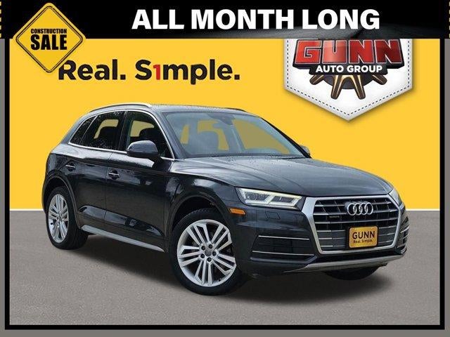 2019 Audi Q5 2.0T quattro S tronic Premium Plus's photo