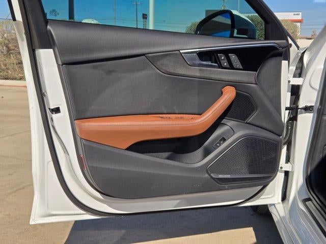 2023 Audi A4 Premium Plus 40 TFSI quattro S tronic
