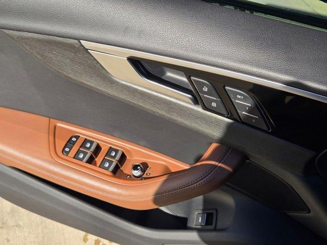 2023 Audi A4 Premium Plus 40 TFSI quattro S tronic