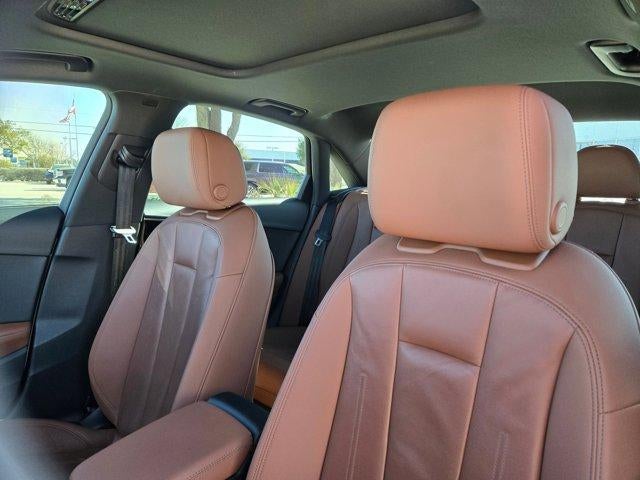 2023 Audi A4 Premium Plus 40 TFSI quattro S tronic