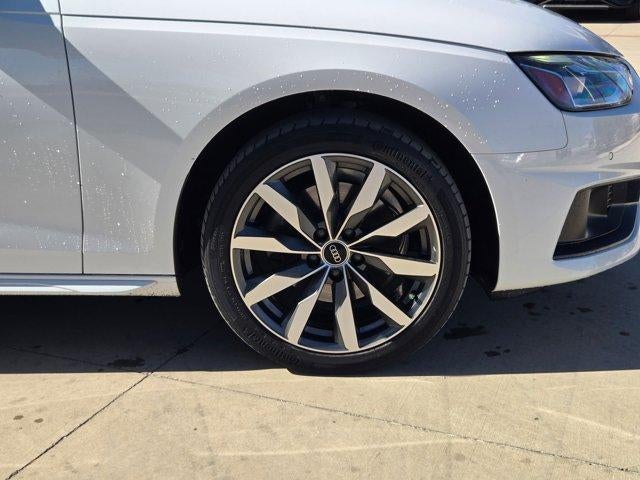2023 Audi A4 Premium Plus 40 TFSI quattro S tronic
