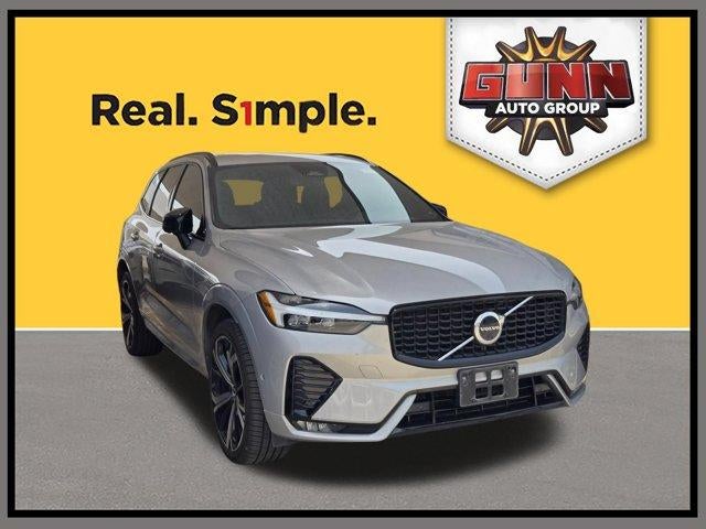 2023 Volvo XC60 Ultimate Dark Theme