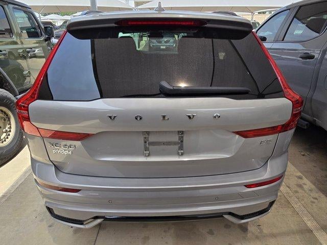 2023 Volvo XC60 Ultimate Dark Theme