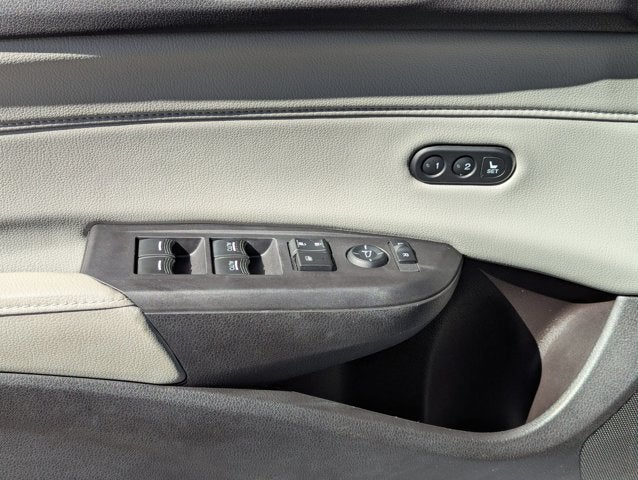 2016 Acura ILX w/Technology Plus Pkg