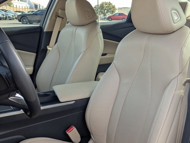 2025 Acura TLX w/Technology Package