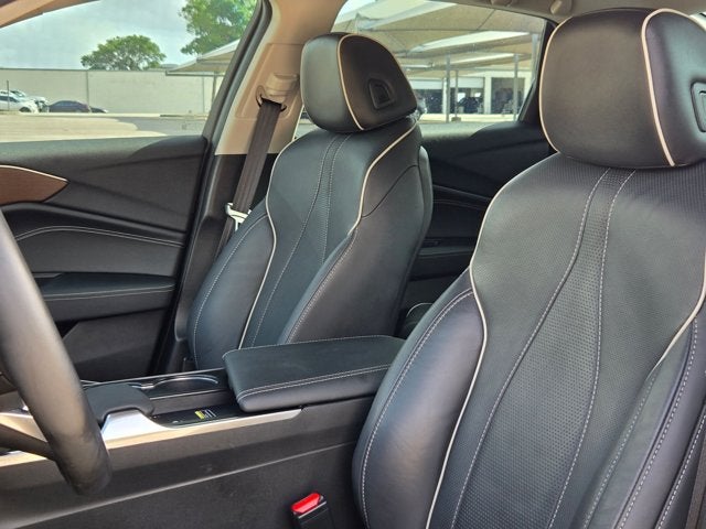 2022 Acura TLX w/Advance Package