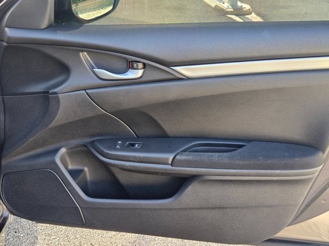 2016 Honda Civic 4dr CVT LX