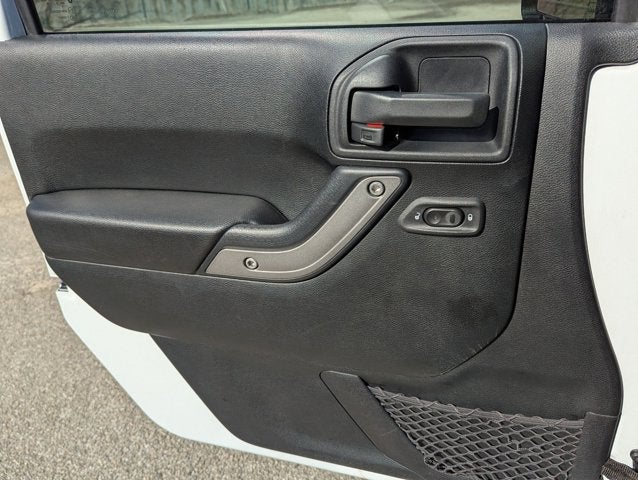 2016 Jeep Wrangler Willys Wheeler